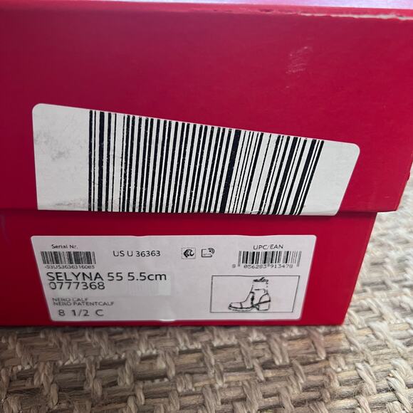 Ferragamo Selyna 55 Boot Sz 8.5 - Picture 4 of 12